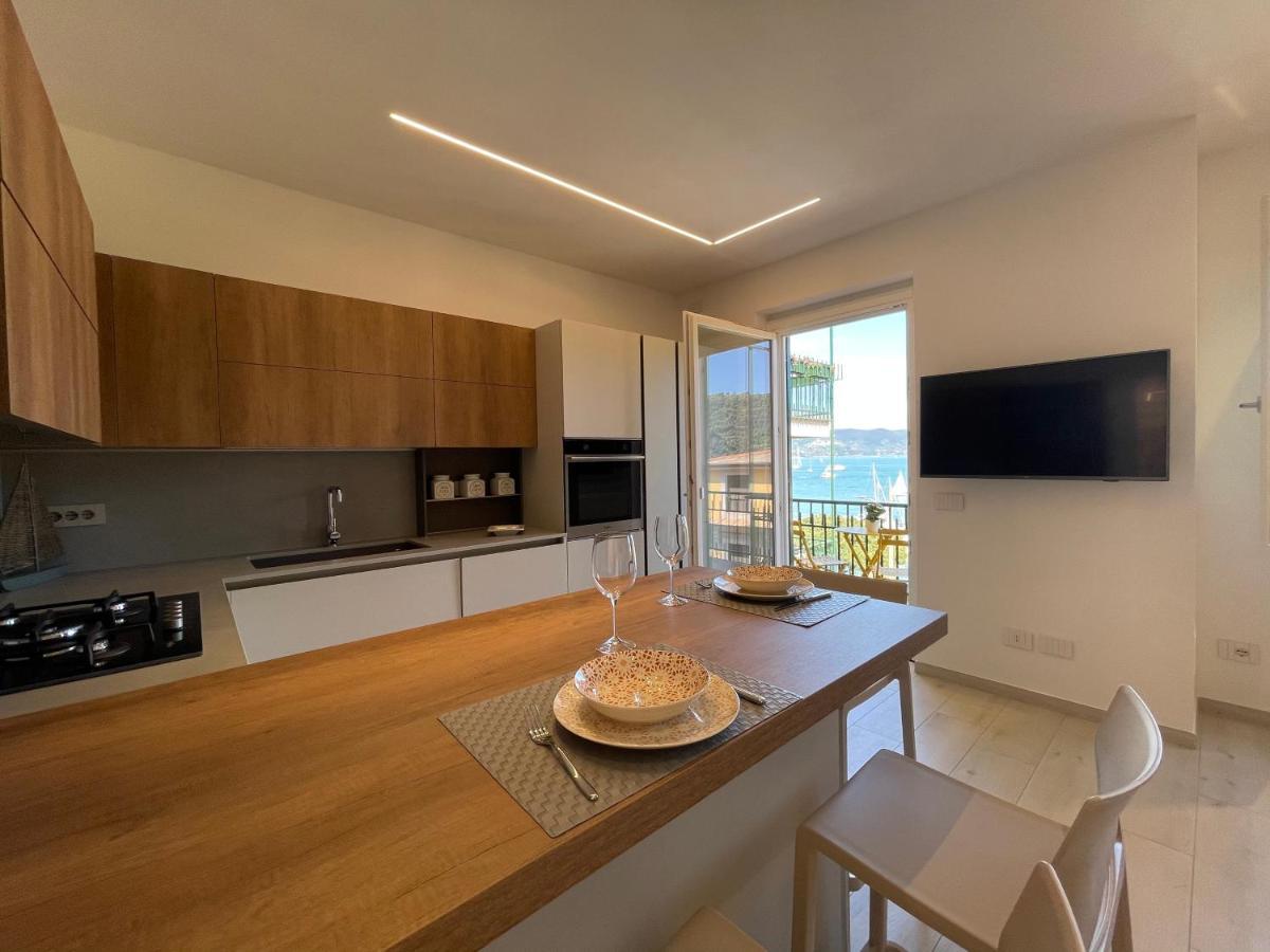 Apartamento Casa Irene Terrazza Vista Mare E Garage Porto Venere Exterior foto